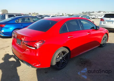 2020 Mercedes-Benz A 220 из США, поврежденный, VIN W1K3G4EB1LW045983